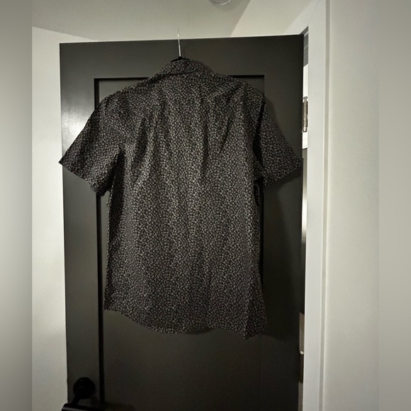 Men’s short sleeve, button-down, Hawaiian, floral - Picture 2 of 5